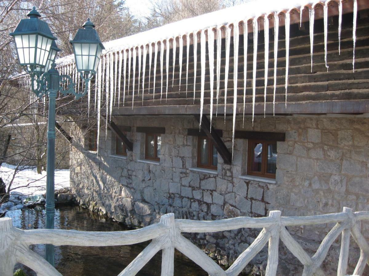 Hotel Rural Los Frutales Cercedilla Exterior foto